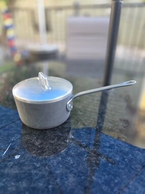 Classic Aluminum Saucepan with Lid - Silver Finish